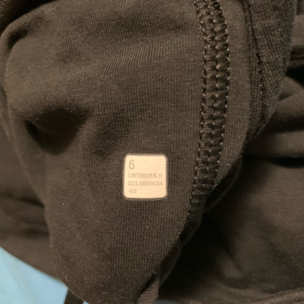 Lululemon Inner Glow Short 3” Terry Athletic Shorts Black Size 6 (Like New) - Picture 12 of 13